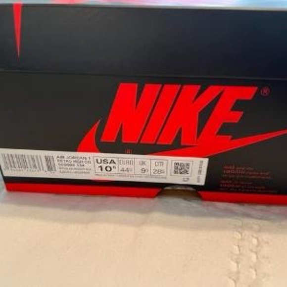 Jordan one retro - Picture 3 of 5